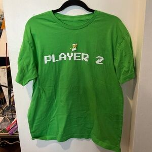 EUC Super Nintendo World Universal Studios Player 2 Green T-Shirt Large